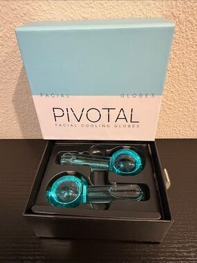 Pivotal Facial Cooling Globes — Teal Glass Facial Globes
